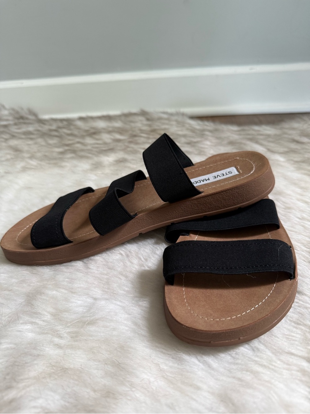 Steve Madden Black Triple-Strap Slide Sandals with Tan Footbed - Picture 2 of 5